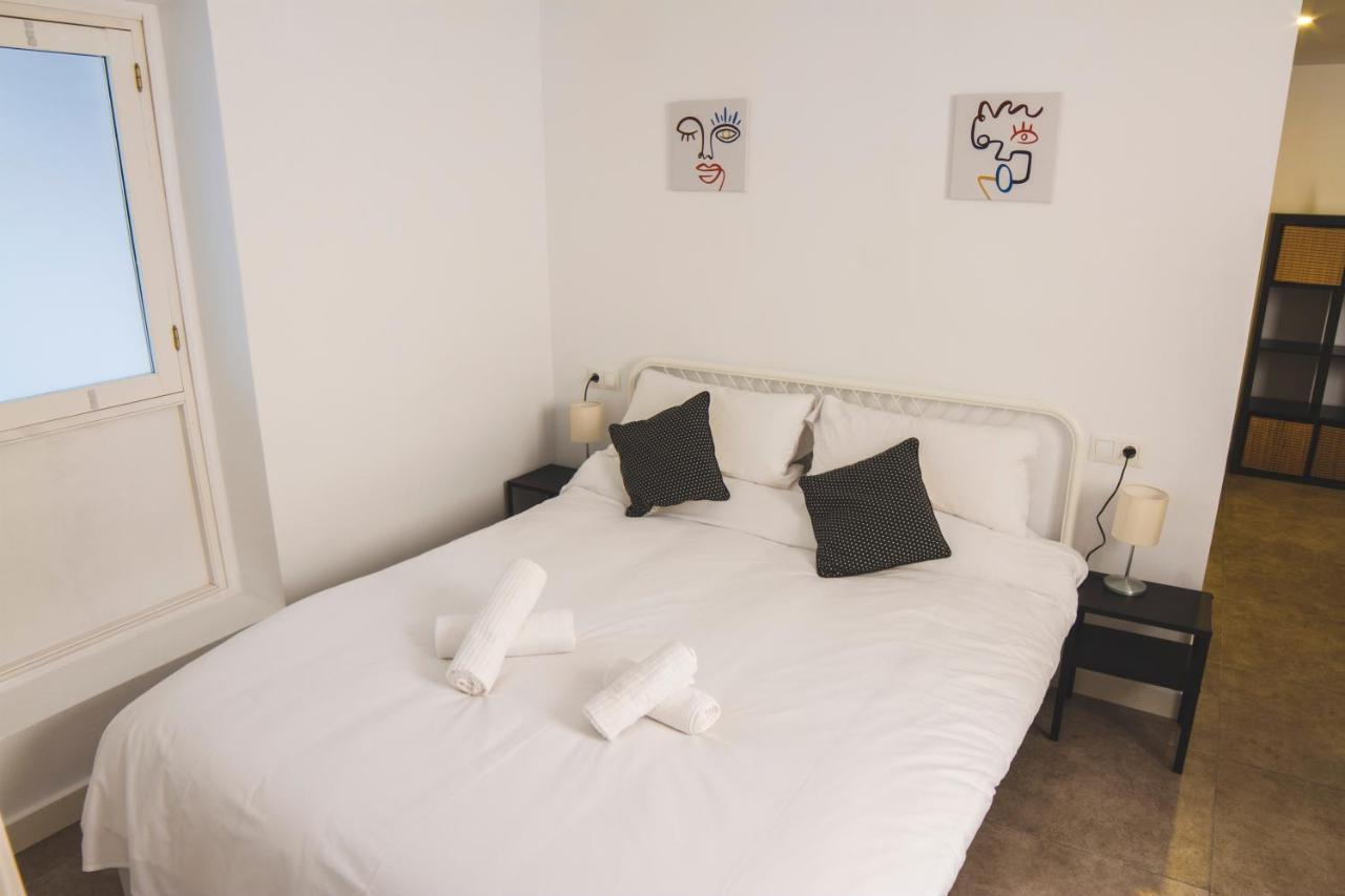 Cdz - Botica, Encantador Apartamento En Pleno Centro Historico Cádiz Exteriör bild