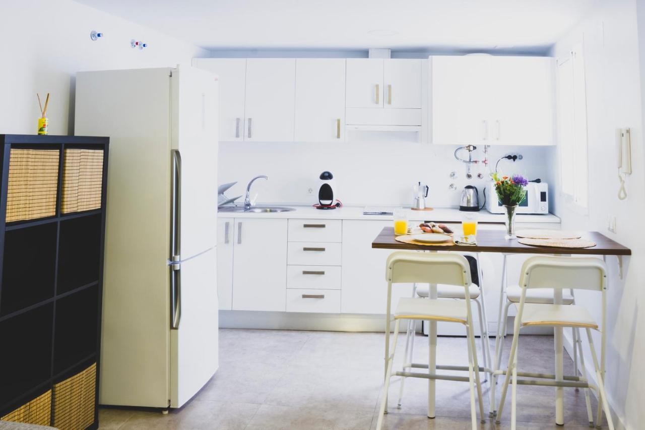 Cdz - Botica, Encantador Apartamento En Pleno Centro Historico Cádiz Exteriör bild