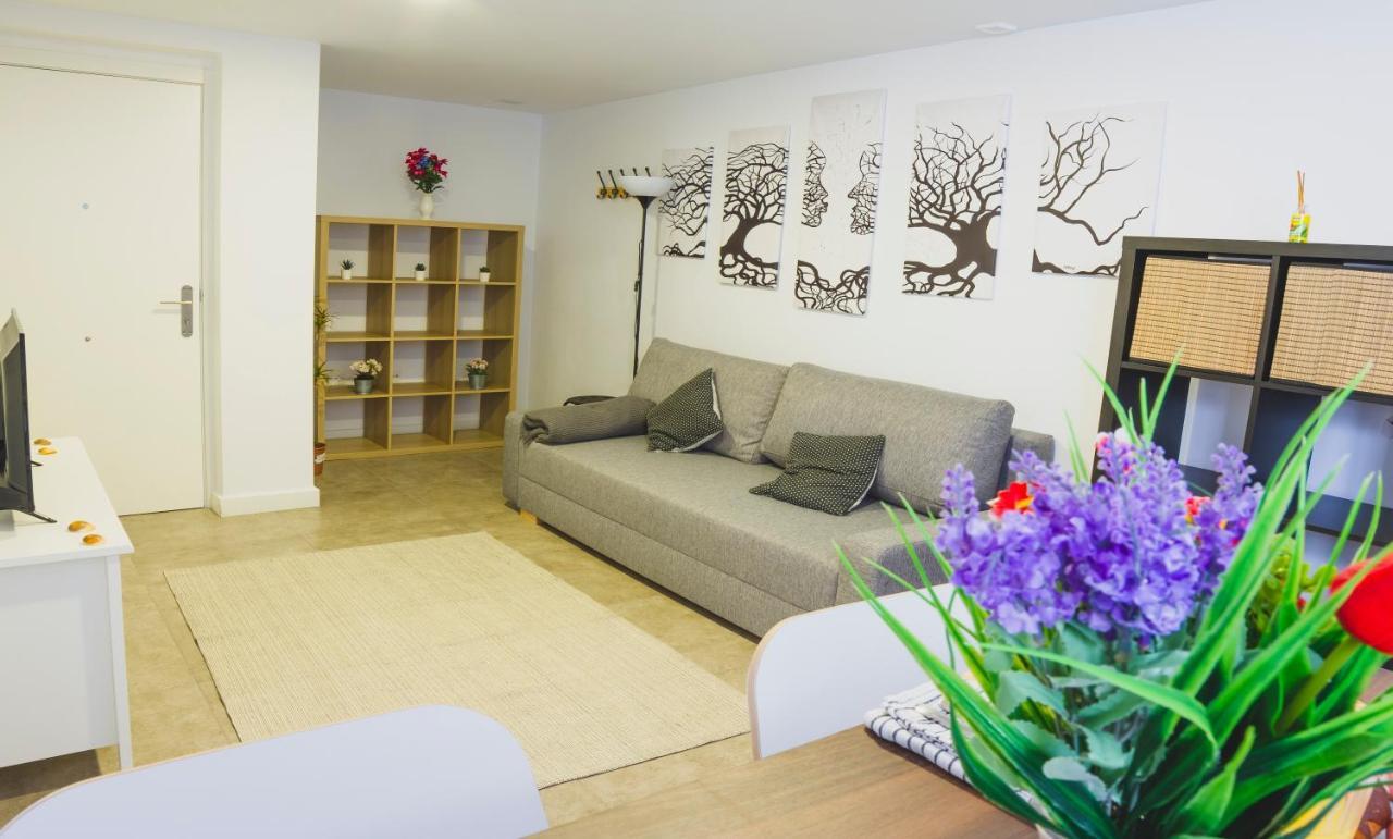 Cdz - Botica, Encantador Apartamento En Pleno Centro Historico Cádiz Exteriör bild