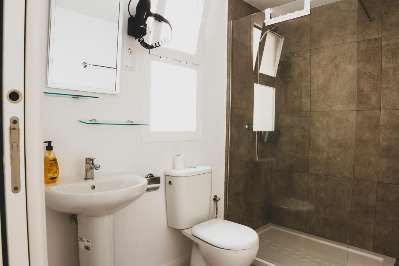 Cdz - Botica, Encantador Apartamento En Pleno Centro Historico Cádiz Exteriör bild