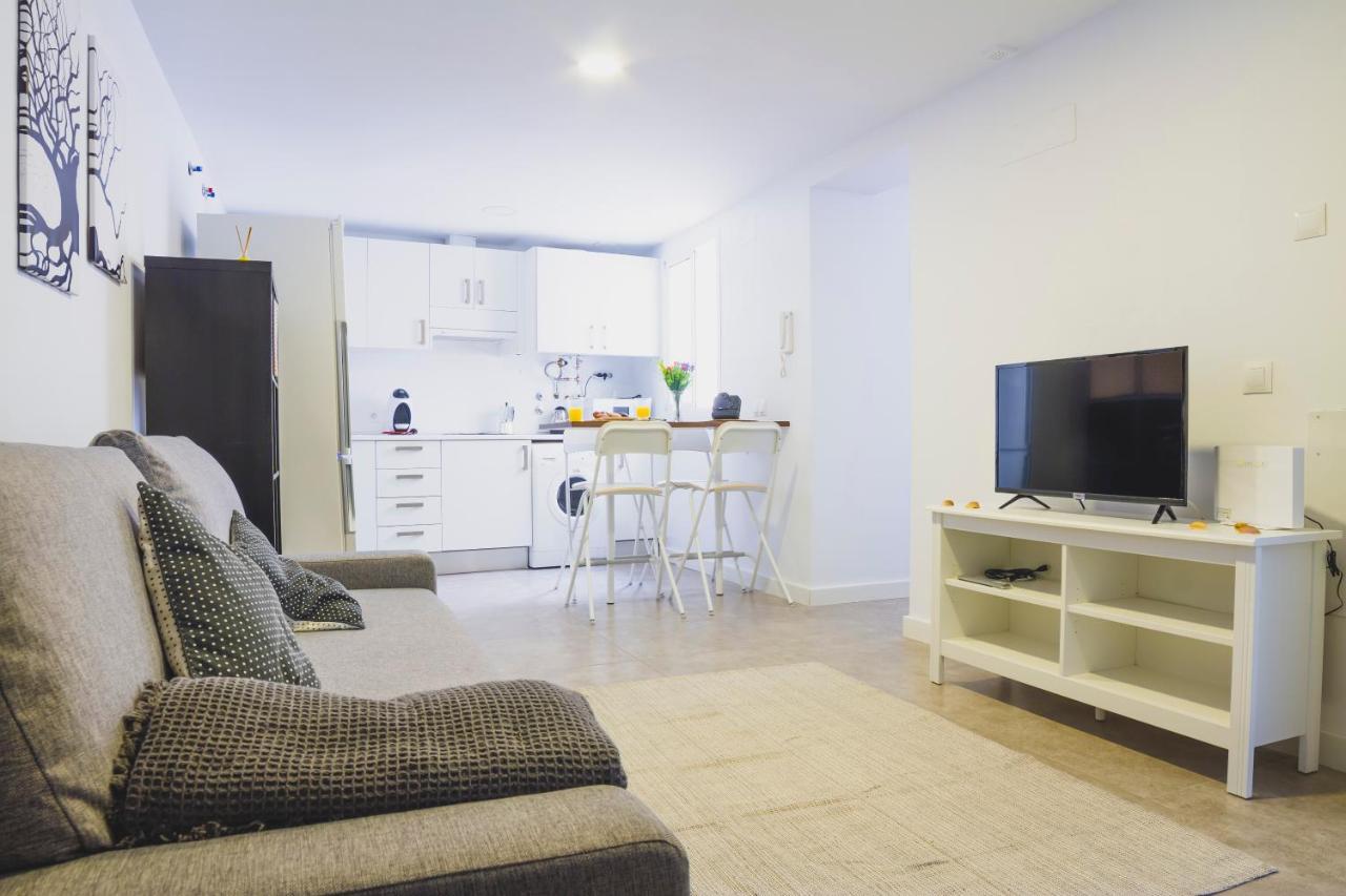 Cdz - Botica, Encantador Apartamento En Pleno Centro Historico Cádiz Exteriör bild